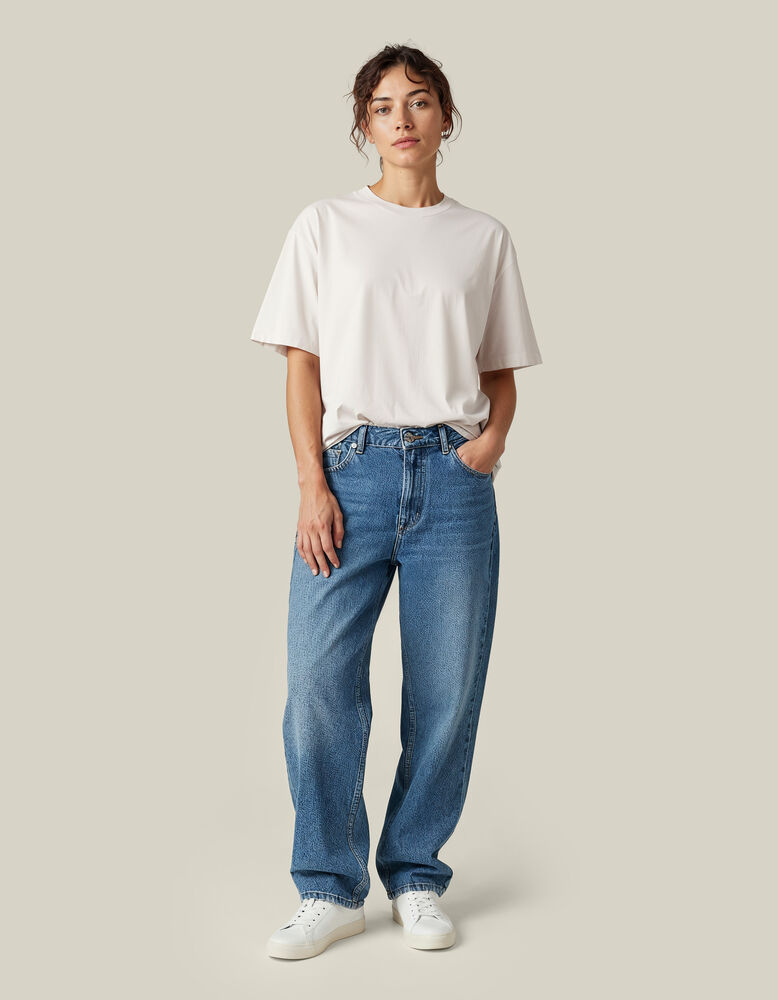UM T-Shirt (OCS) Loose Fit Unisex5